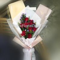 12 roses bouquet