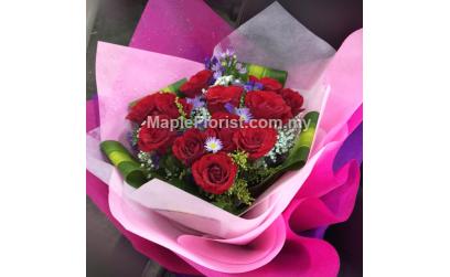 12 red roses bouquet